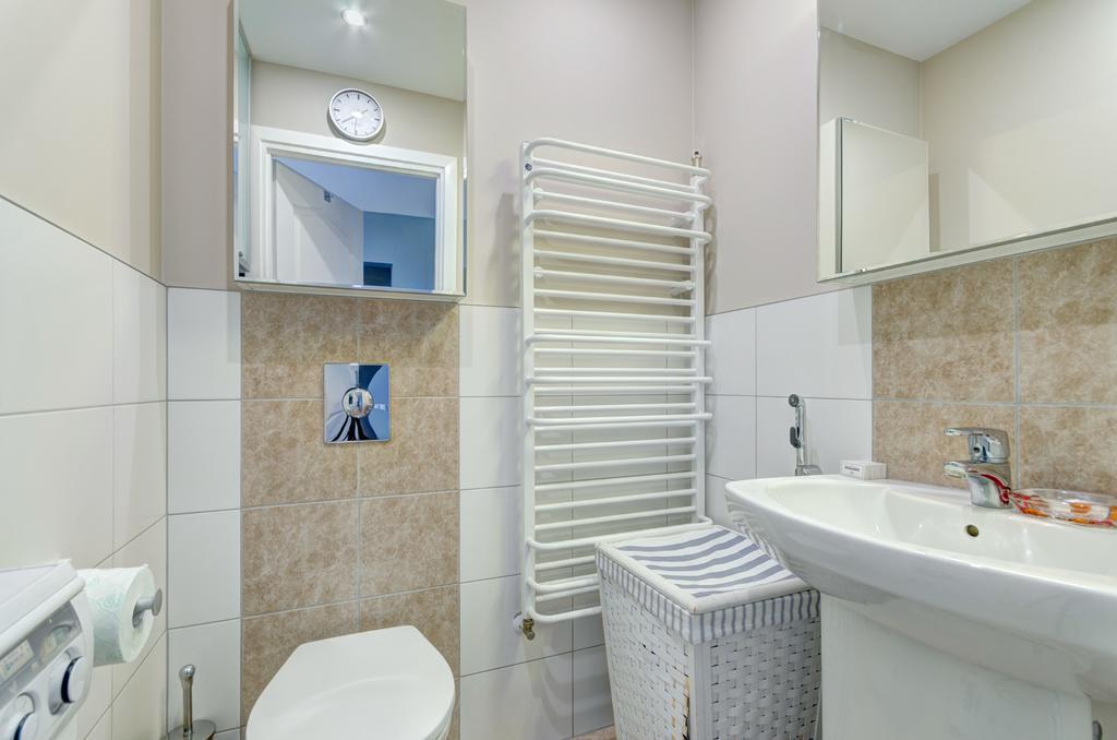 Dom & House - Level Eleven With Sea View Apartment