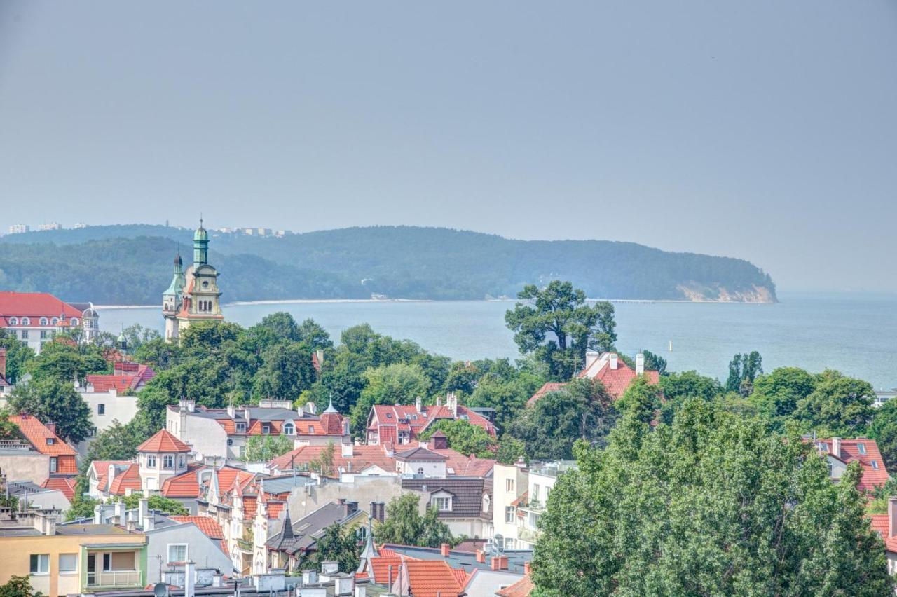 Dom & House - Level Eleven With Sea View Apartment